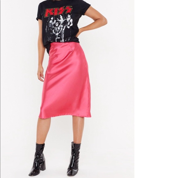 Nasty Gal Dresses & Skirts - Nasty gal satin skirt